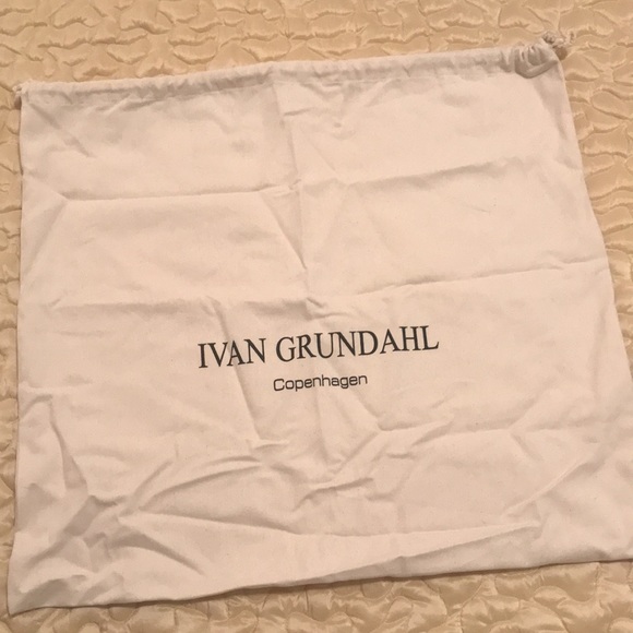 IVAN GRUNDAHL DUST TRAVEL BAG - Picture 2 of 5